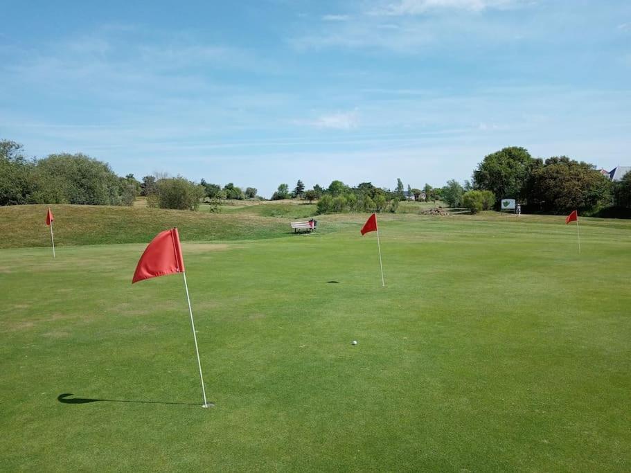 Studio Au Coeur Du Golf De Port Bourgenay, Proche Des Sables D'Olonne Talmont-Saint-Hilaire Buitenkant foto
